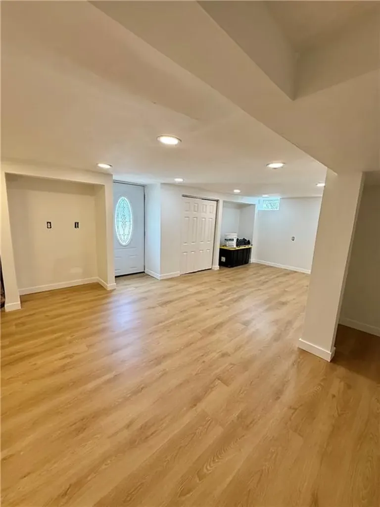 25 Rugby Street Providence RI 02905