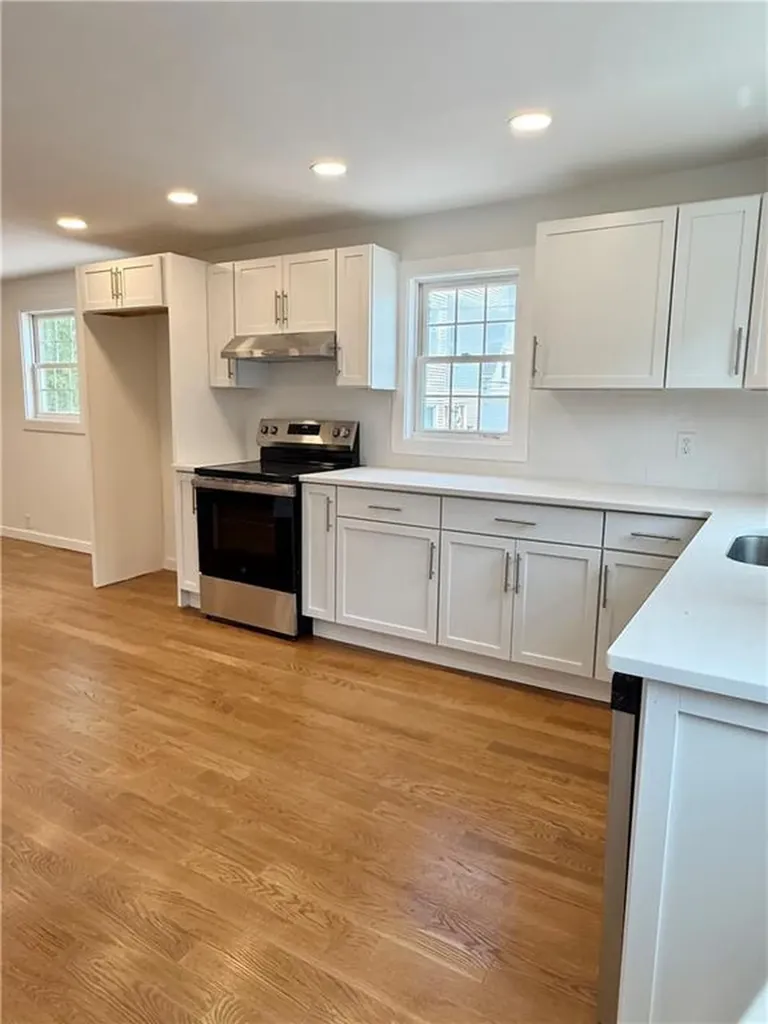 25 Rugby Street Providence RI 02905