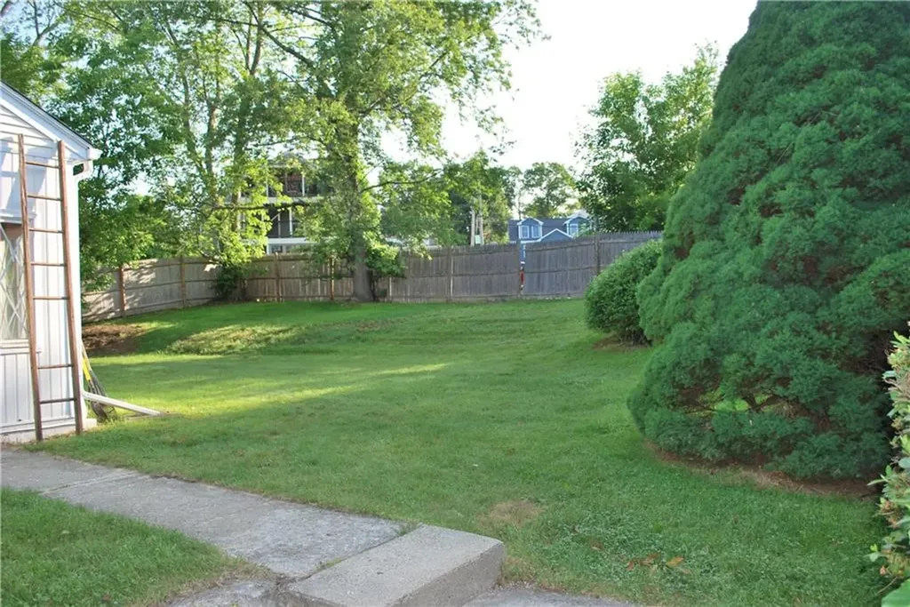 44 Quail Street Cumberland RI 02864