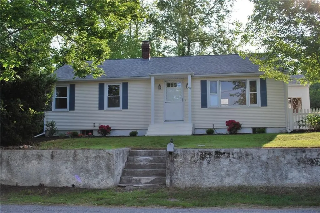44 Quail Street Cumberland RI 02864