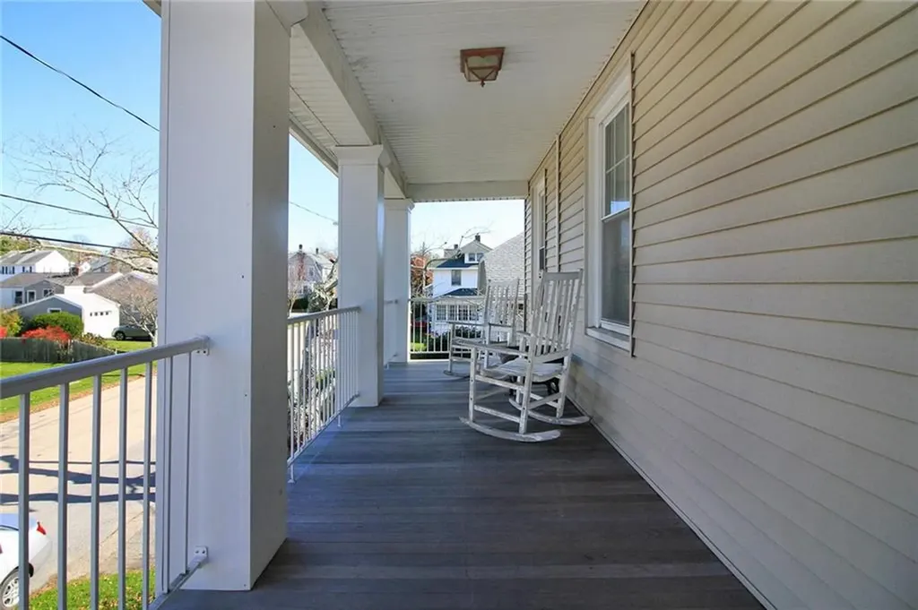5 Pennacook Street Newport RI 02840