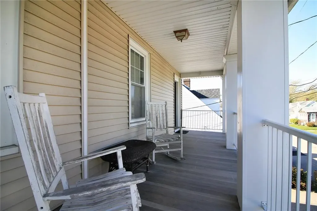 5 Pennacook Street Newport RI 02840