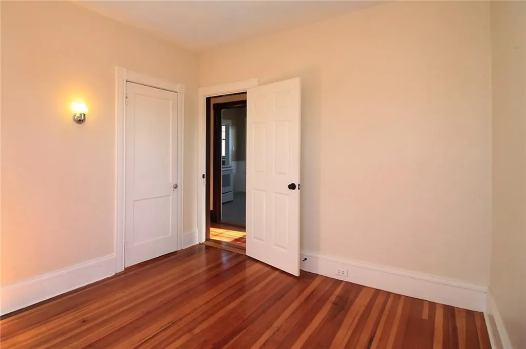 5 Pennacook Street Newport RI 02840