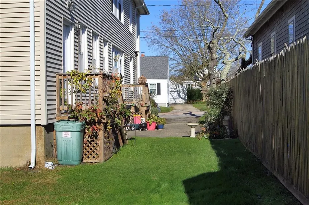 5 Pennacook Street Newport RI 02840