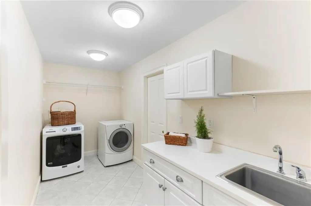 41 Stone Ridge Drive North Attleboro MA 02760