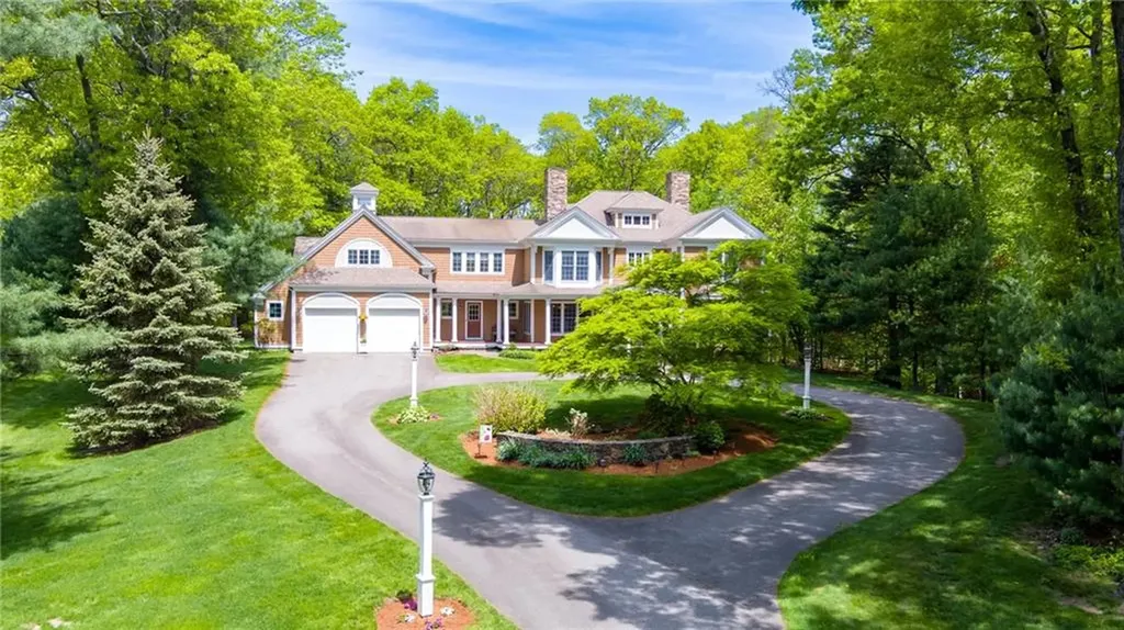 41 Stone Ridge Drive North Attleboro MA 02760