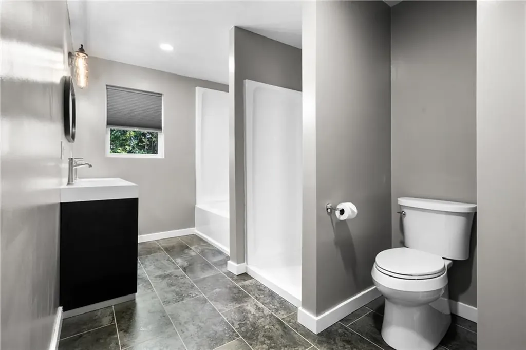 27 Joy Street Johnston RI 02919