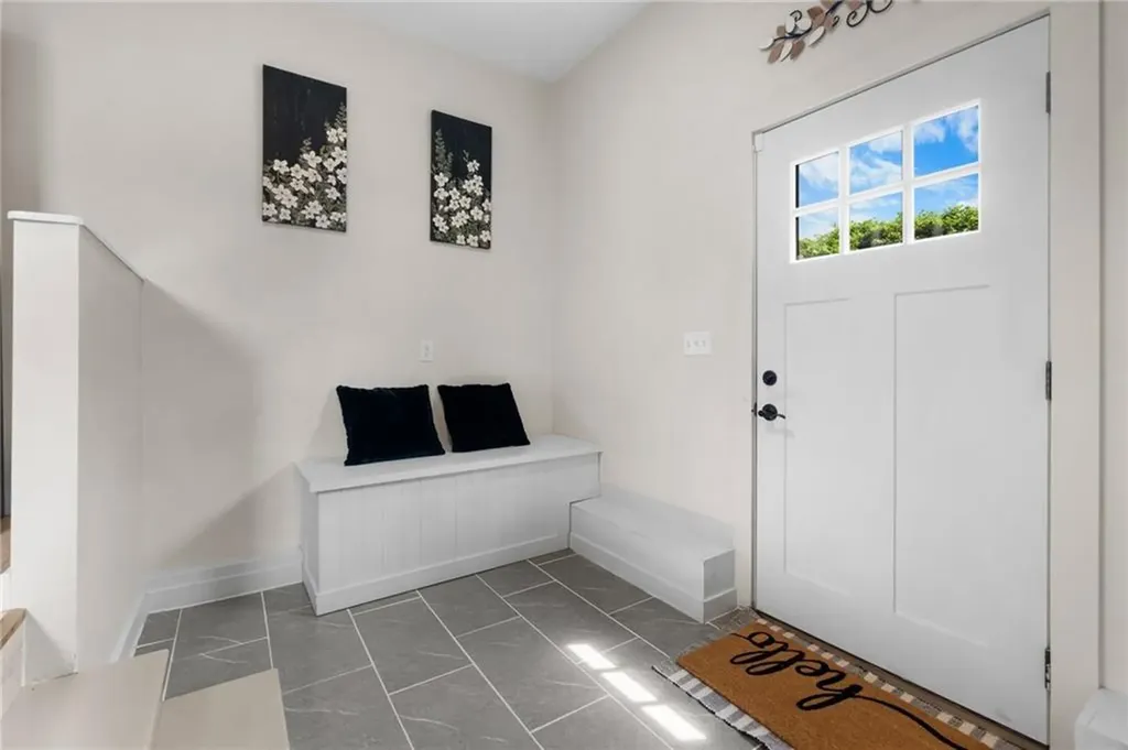 27 Joy Street Johnston RI 02919