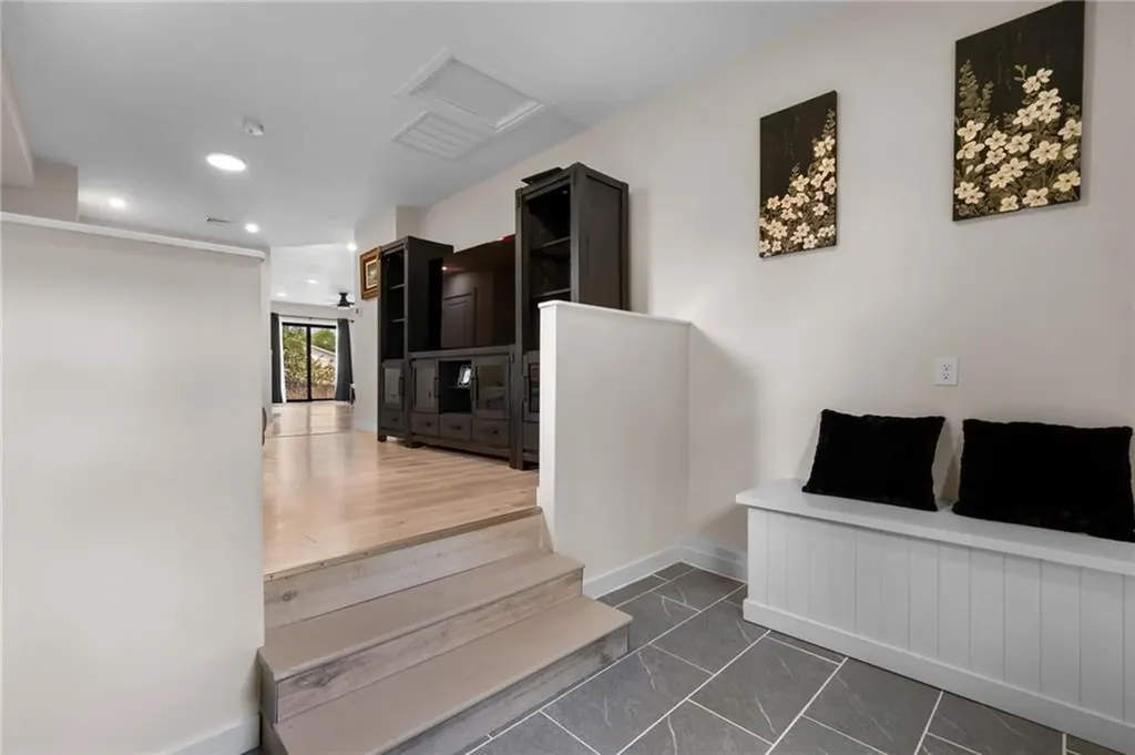 27 Joy Street Johnston RI 02919