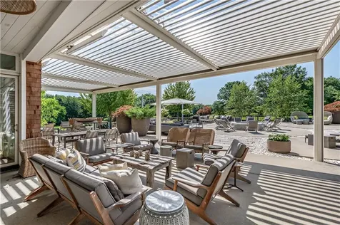 230 Briarwood Lane Portsmouth RI 02871