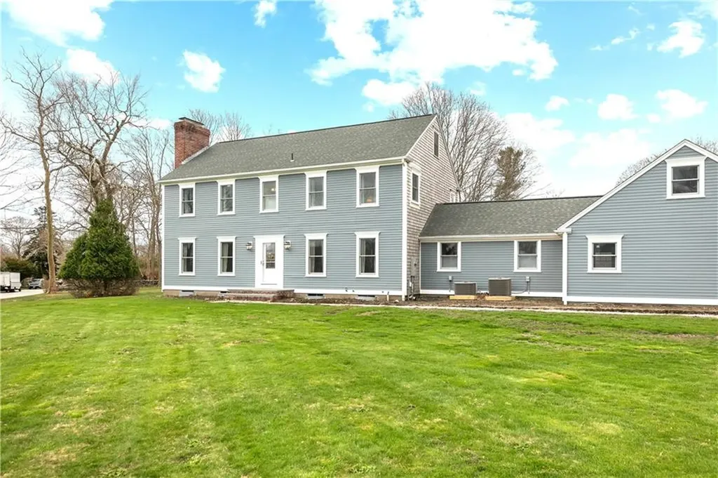 155 Taylor Road Portsmouth RI 02871