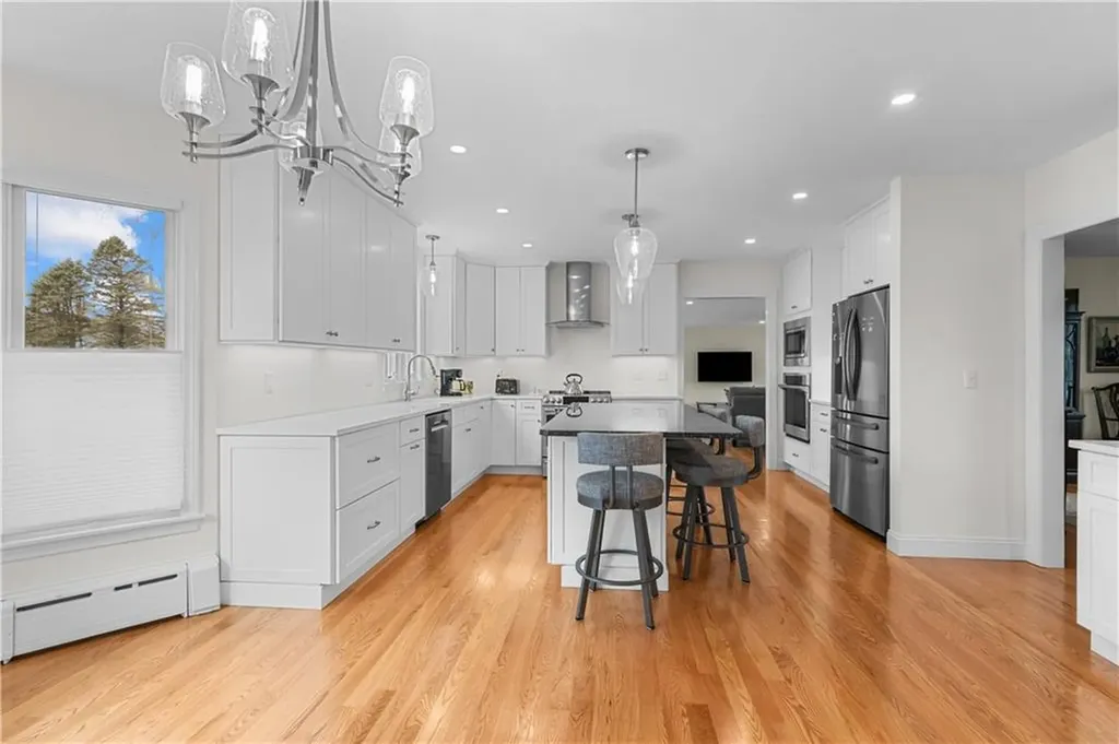 155 Taylor Road Portsmouth RI 02871