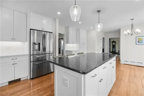 155 Taylor Road Portsmouth RI 02871