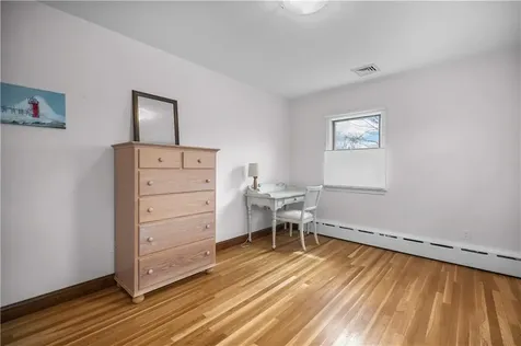 155 Taylor Road Portsmouth RI 02871