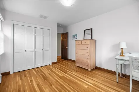 155 Taylor Road Portsmouth RI 02871