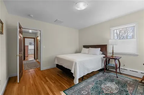 155 Taylor Road Portsmouth RI 02871