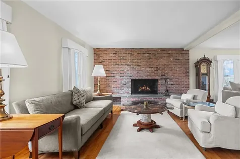 155 Taylor Road Portsmouth RI 02871