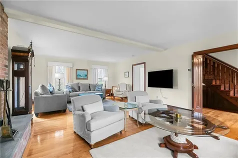 155 Taylor Road Portsmouth RI 02871