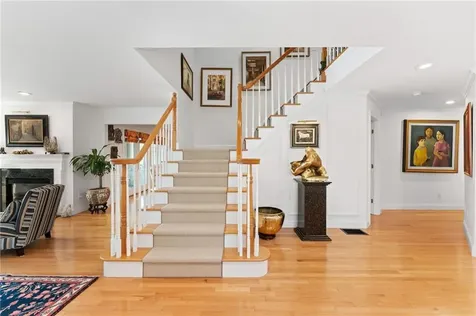 27 Eagle Drive North Kingstown RI 02852