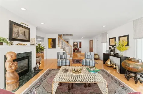 27 Eagle Drive North Kingstown RI 02852