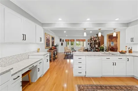 27 Eagle Drive North Kingstown RI 02852