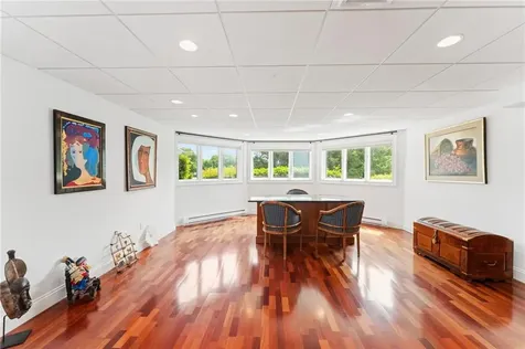 27 Eagle Drive North Kingstown RI 02852