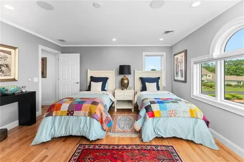 27 Eagle Drive North Kingstown RI 02852