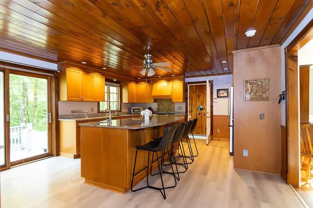 30 Karen Ann Drive Smithfield RI 02917