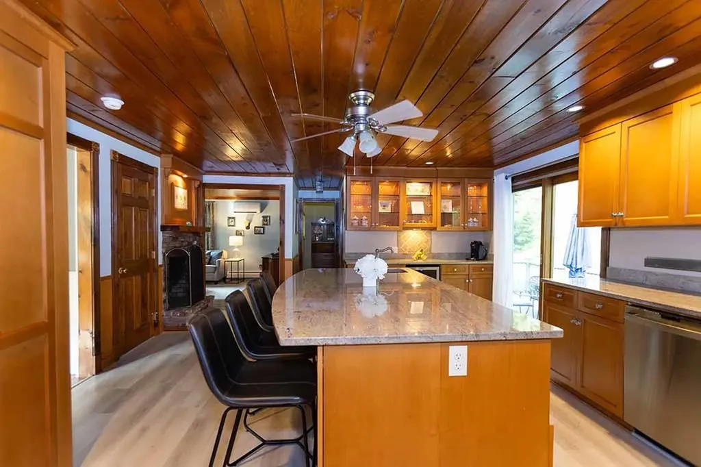 30 Karen Ann Drive Smithfield RI 02917