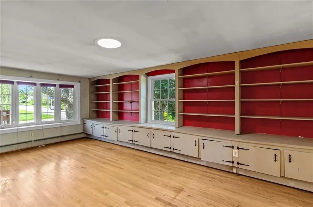 41 Ann Avenue Portsmouth RI 02871