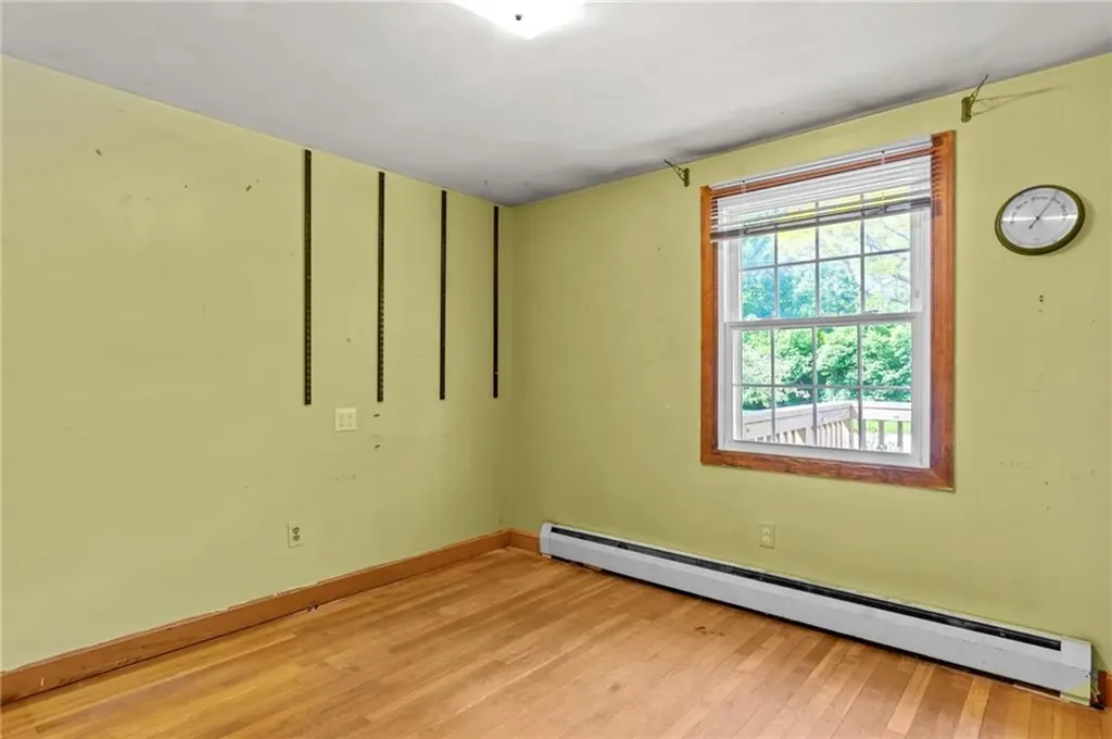 41 Ann Avenue Portsmouth RI 02871