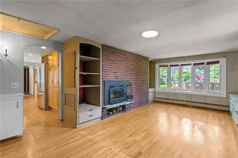 41 Ann Avenue Portsmouth RI 02871