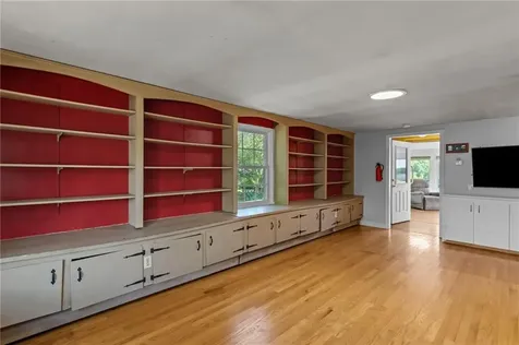 41 Ann Avenue Portsmouth RI 02871