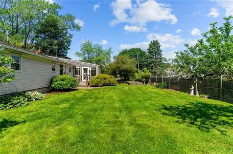 41 Ann Avenue Portsmouth RI 02871