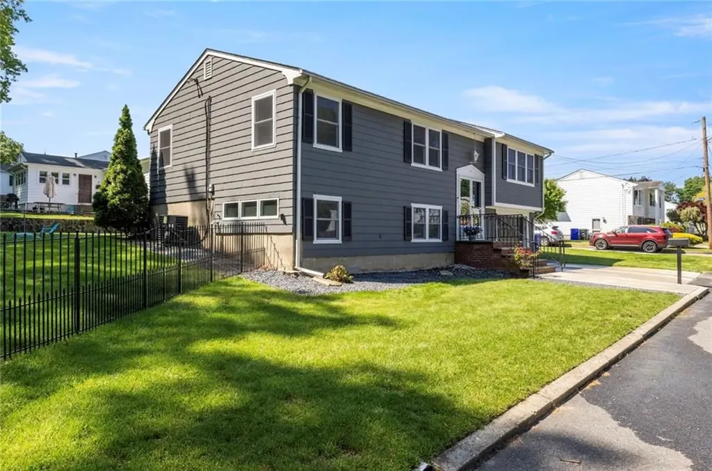 5 Sudbury Street North Providence RI 02904