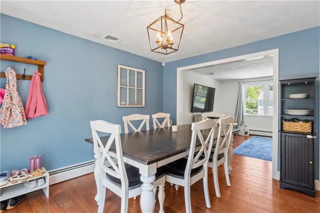 5 Sudbury Street North Providence RI 02904