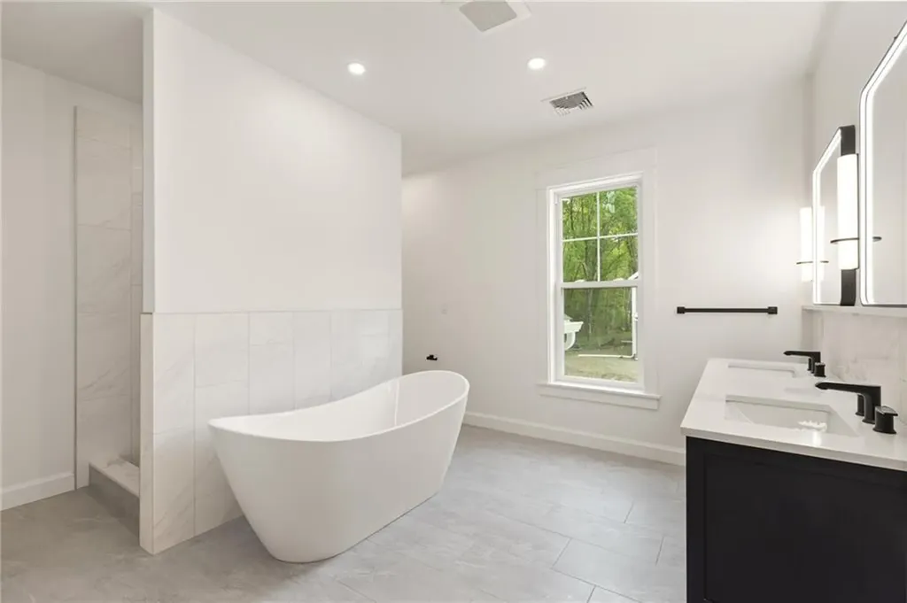 68 Orchard Avenue Johnston RI 02919