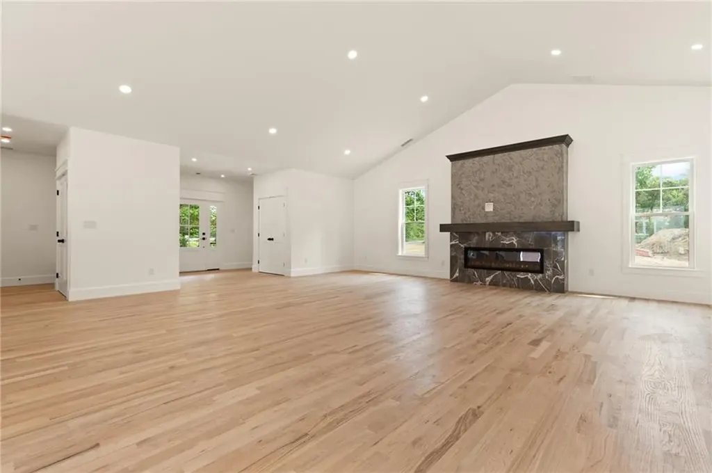 68 Orchard Avenue Johnston RI 02919