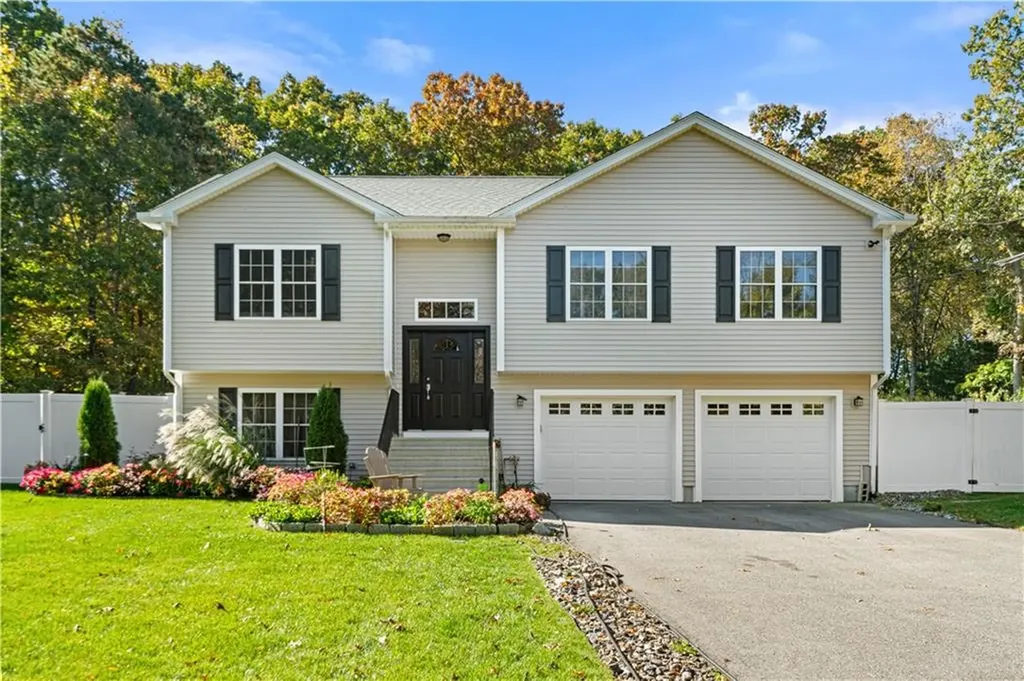 252 Douglas Pike Smithfield RI 02917