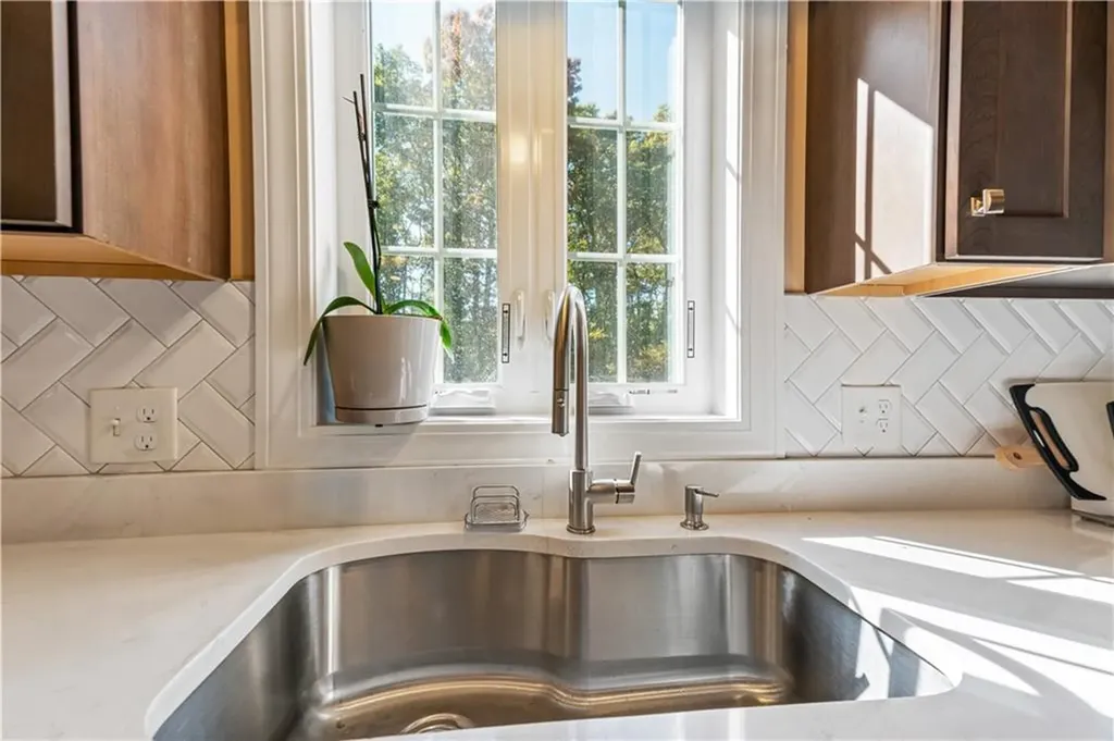 252 Douglas Pike Smithfield RI 02917