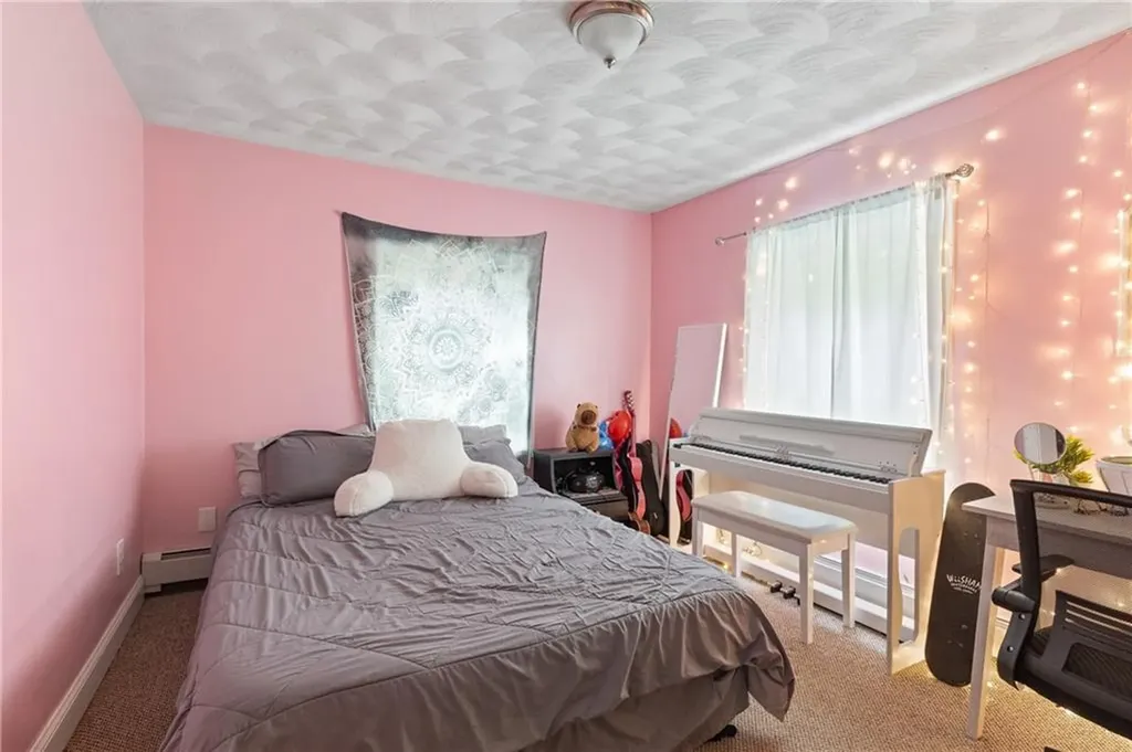 27 Aberdeen Street West Warwick RI 02893