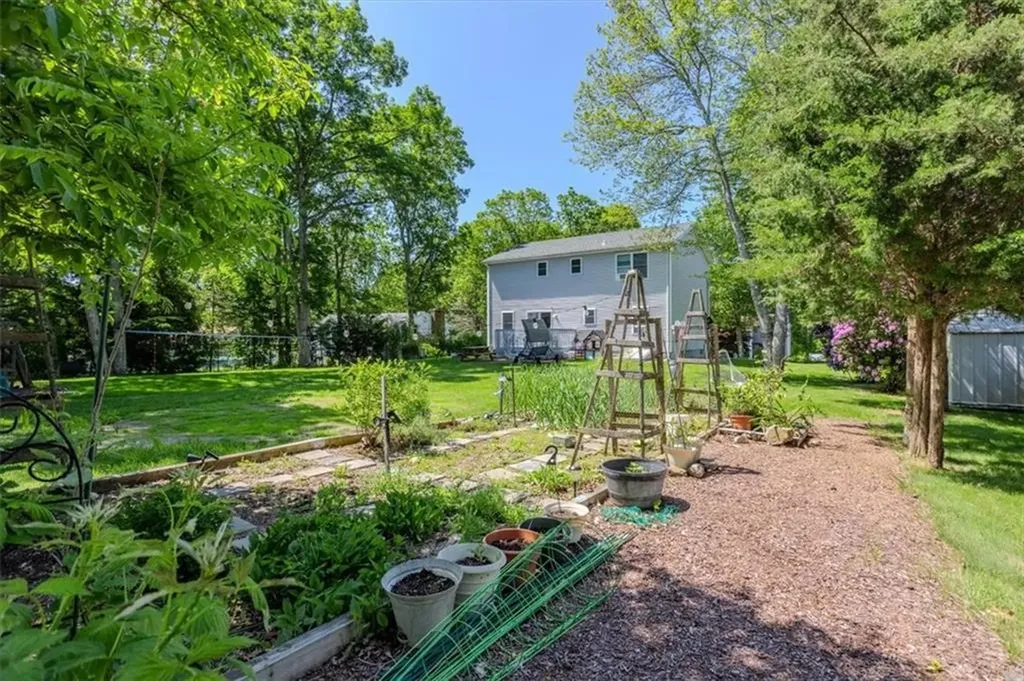 46 Lincoln Drive Johnston RI 02919
