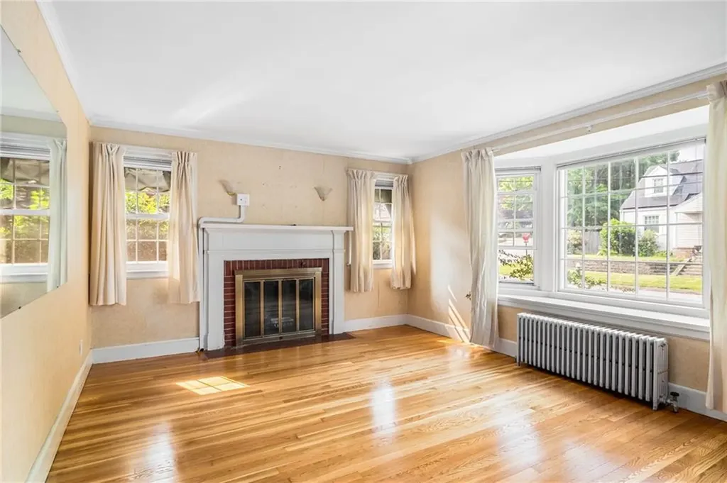 50 Piedmont Street Cranston RI 02910