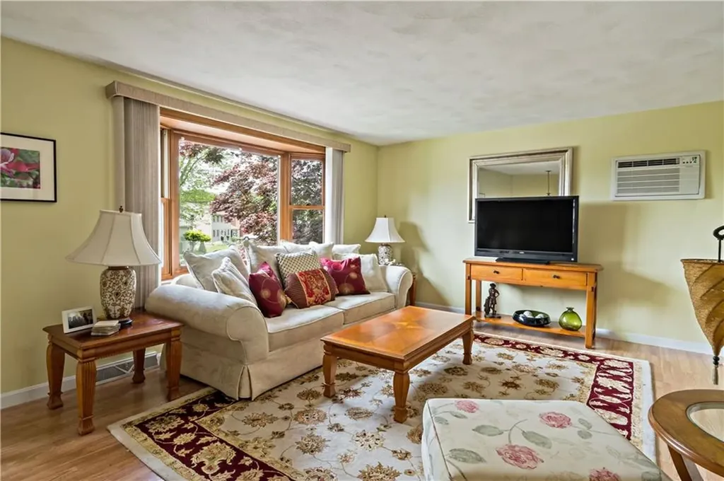 17 Carolyn Drive West Warwick RI 02893