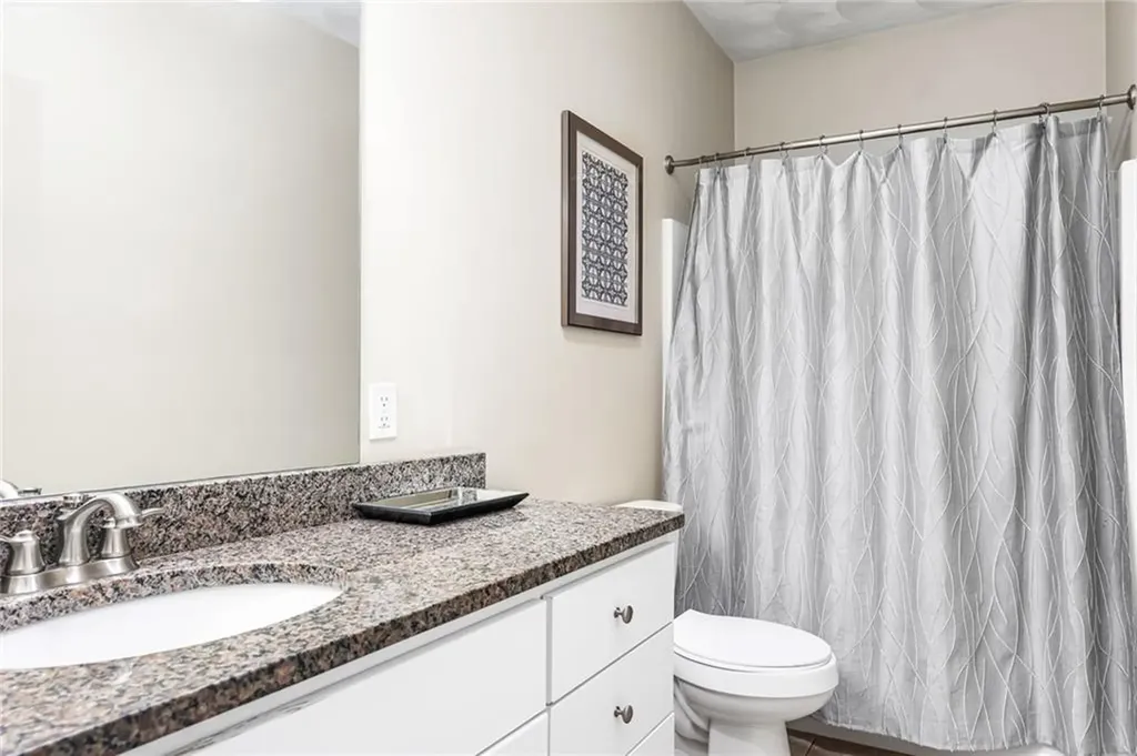 86 Inkberry Trail Narragansett RI 02882