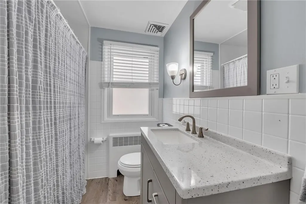 257 Woodhaven Road Pawtucket RI 02861
