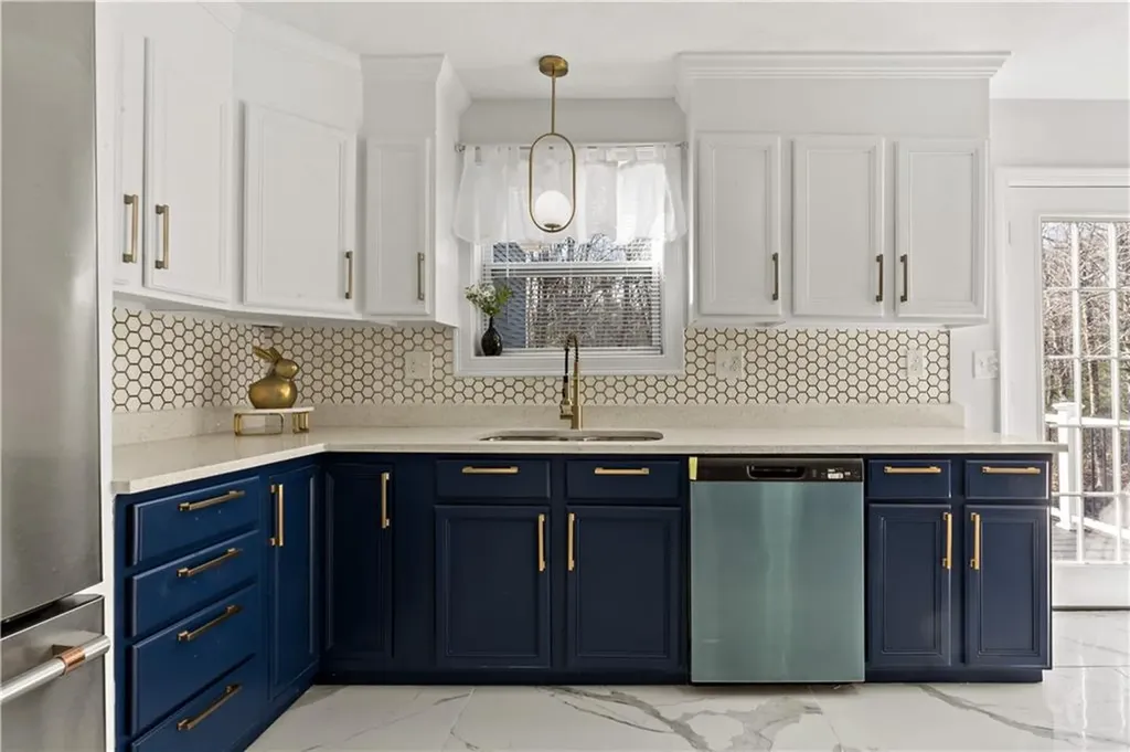 1300 Wallum Lake Road Burrillville RI 02859