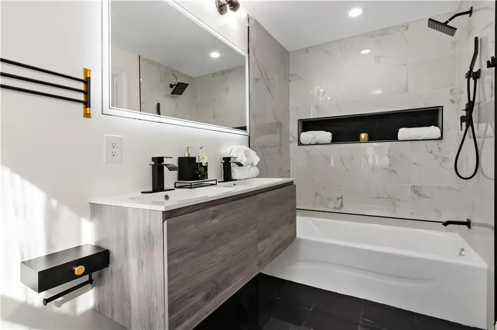 1300 Wallum Lake Road Burrillville RI 02859