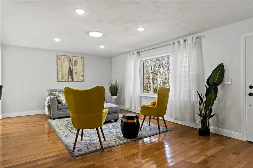 1300 Wallum Lake Road Burrillville RI 02859