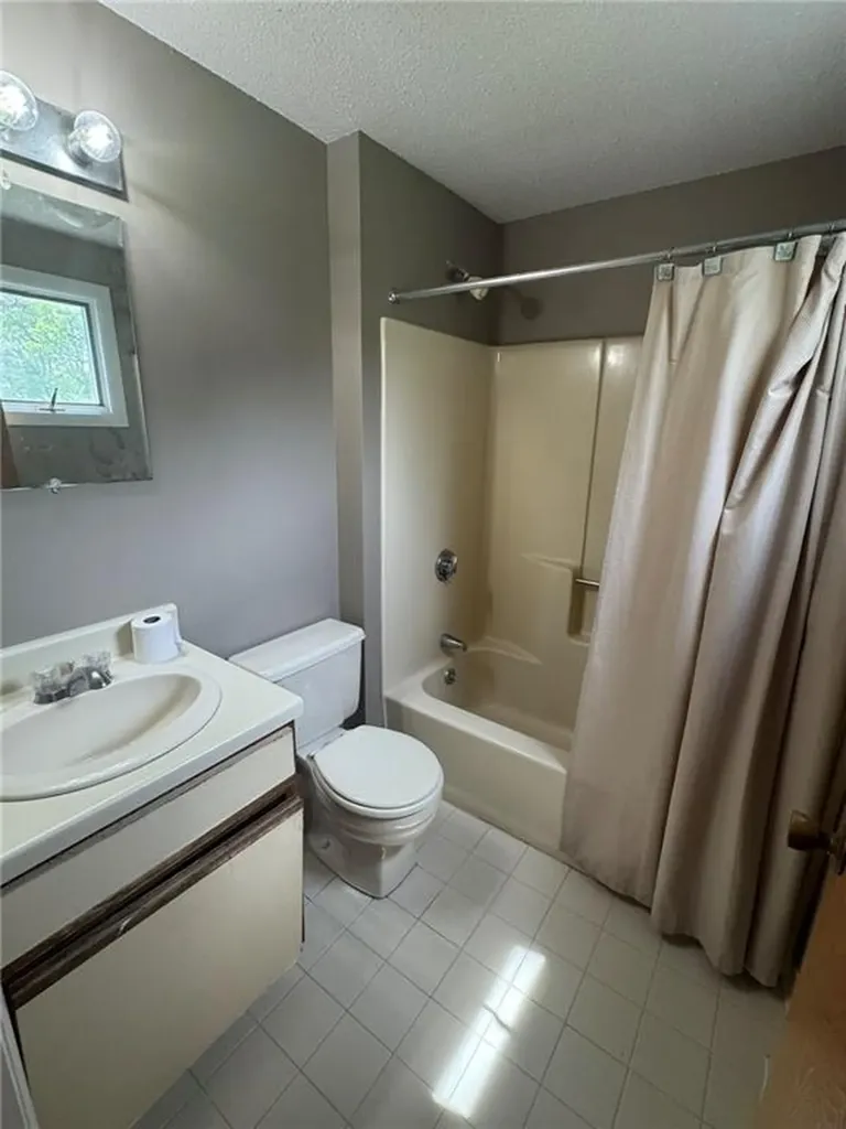 16 Castle Rock Drive Charlestown RI 02813